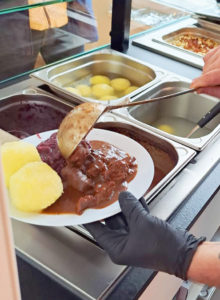 Mittagessen im Bahnhof Jena-Göschwitz