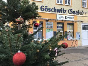 Frohe Weihnachten am Bahnhof Jena-Göschwitz